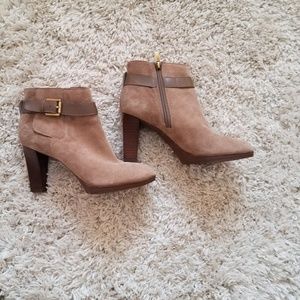 Tan nude boots